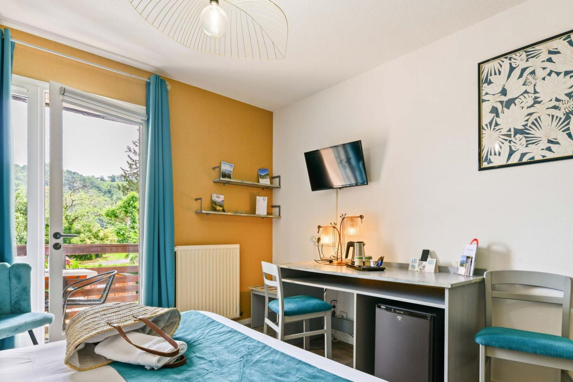 Hotel Logis Le Vieux Logis