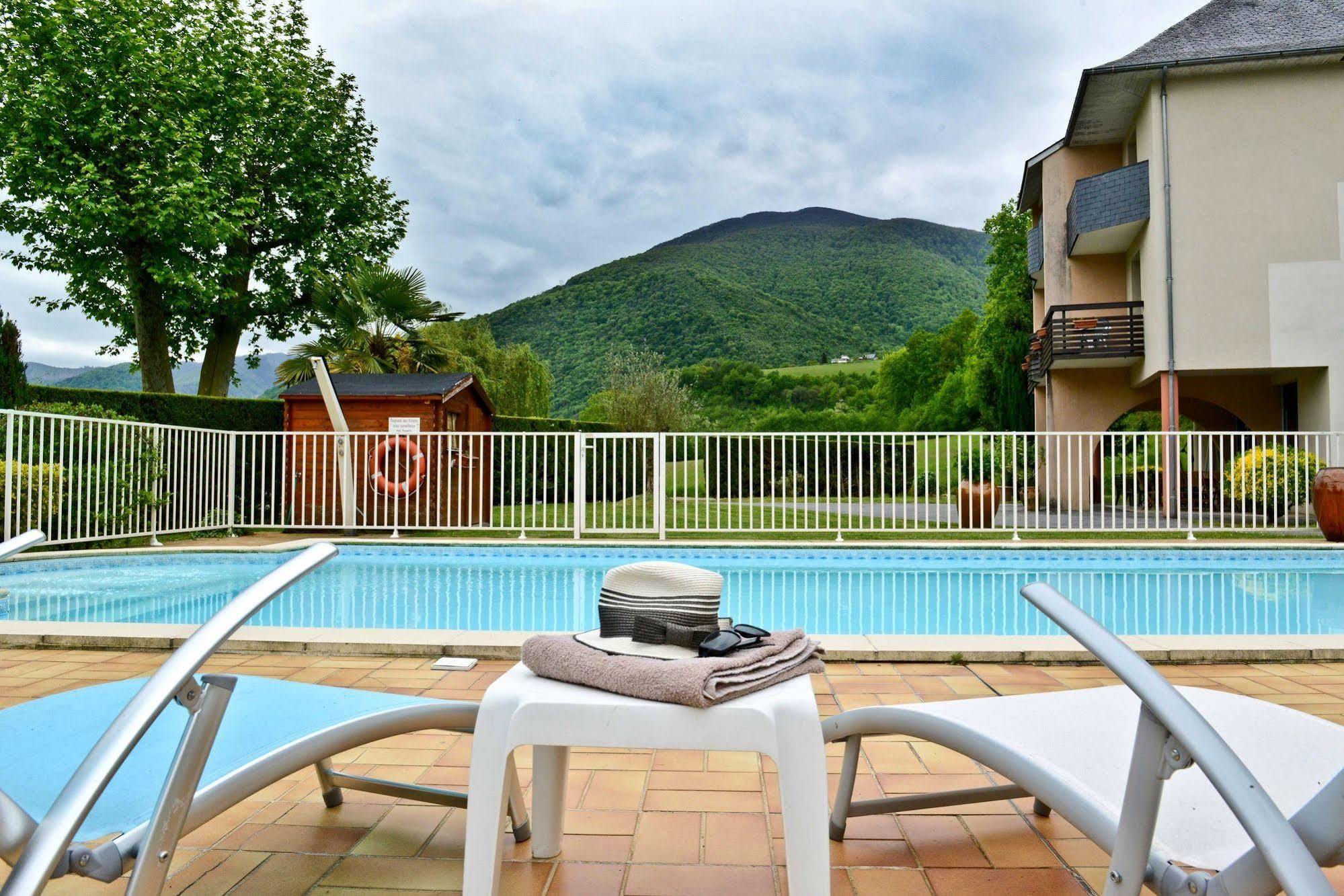 Hotel Logis Le Vieux Logis 3*