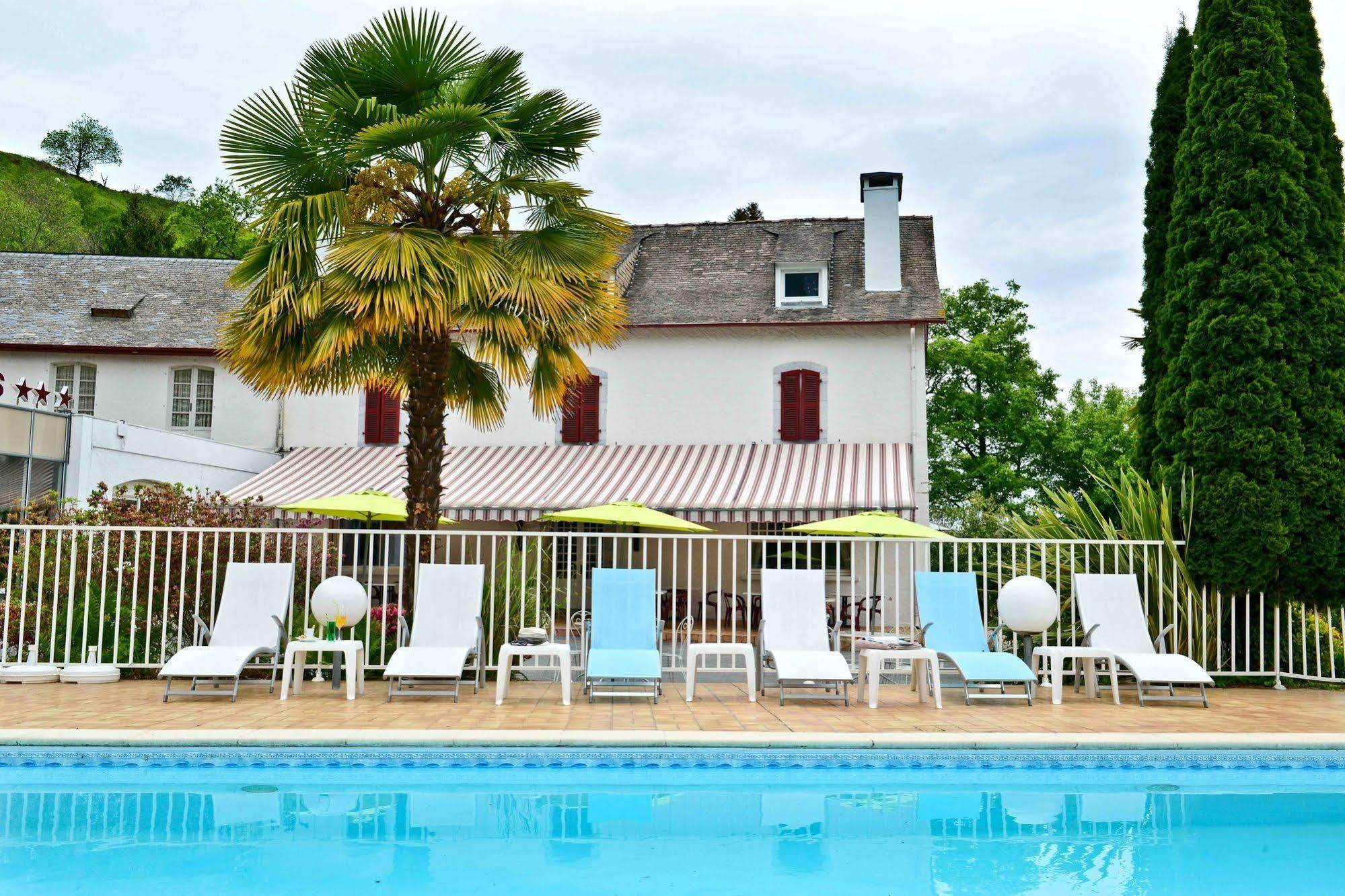 Logis Le Vieux Logis 3* Lestelle-Bétharram